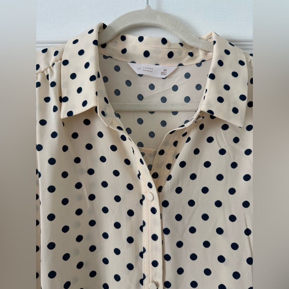 LC Lauren Conrad Women’s Cream Blouse 💙 NEW WITH TAGS 💙 Size 2X - Picture 3 of 10